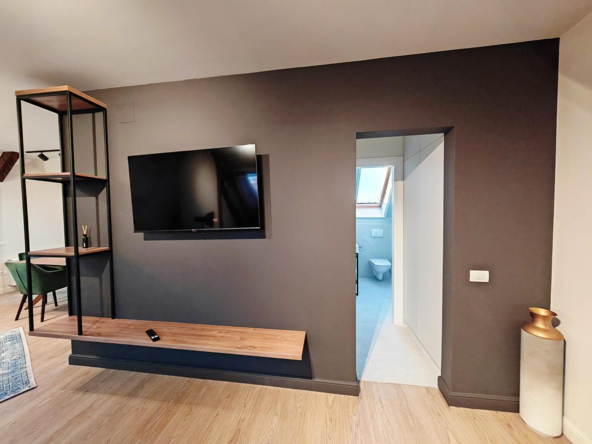 Leda Residence Орадеа Екстериор снимка