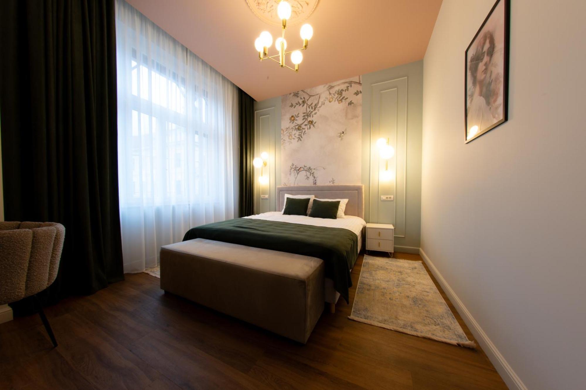 Leda Residence Орадеа Екстериор снимка